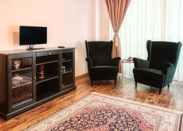 Nature Apartment - Minutes Away From The Old Town And Afi Mall Brașov