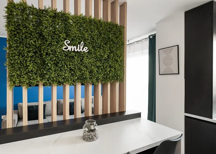 Skylark - Milano Studio With Terrace And Panoramic View Braşov che accetta animali