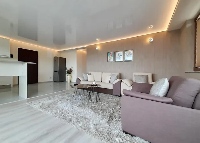 Sky View - Luxury Apartment With A Dream View Brasov
