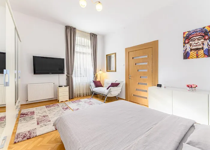 Ferienwohnung Brasov Centrul Vechi - 67Sqm - 2Min To Counsel Square