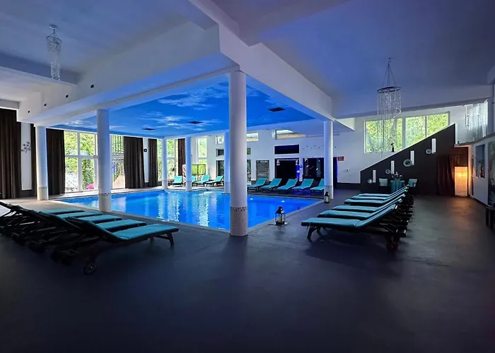 Hoteluri în Valea Drăganului