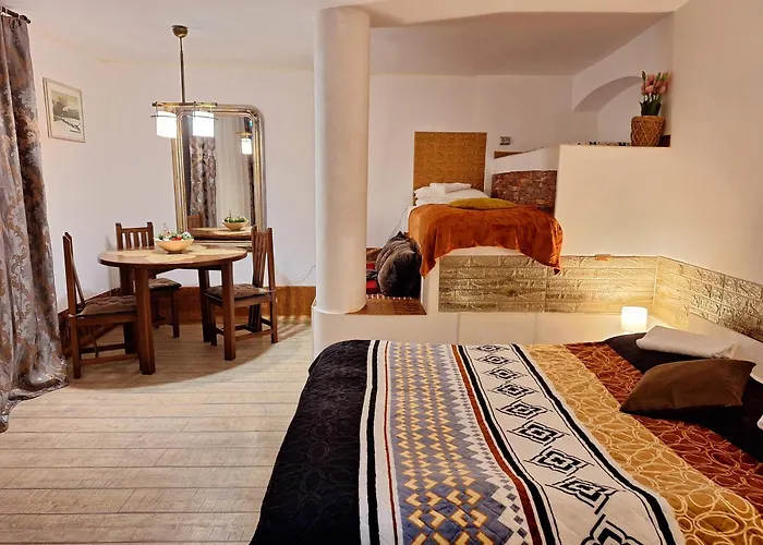 Piata Sfatului Pietonal Apartment Braşov