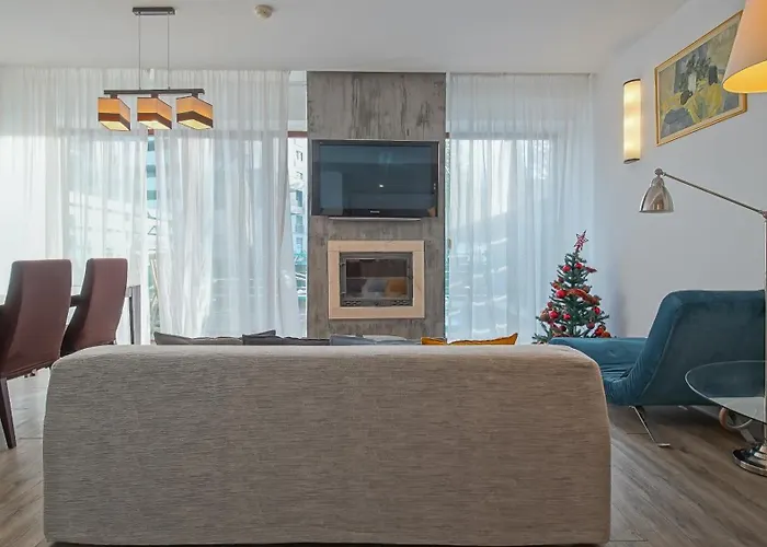 Poiana Brasov Vacation Rentals near Negril Hills Golf Club