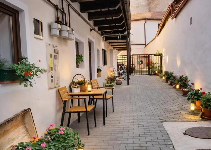 Central Cozy Retreat Old Town Hermannstadt